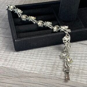 Vintage Emmons Silver Tone Marquise Clear Rhinestone Floral Link Bracelet 6.75in